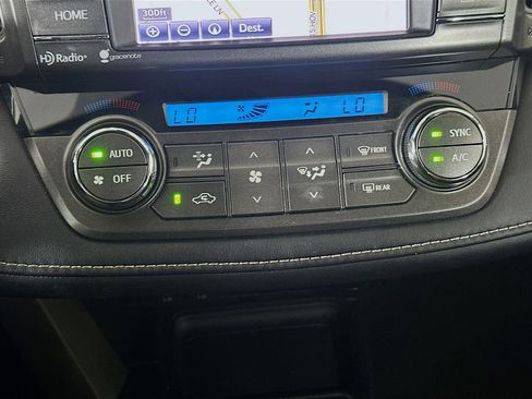 Used 2014 Toyota RAV4 Limited w/ Technology Package FWD image 24