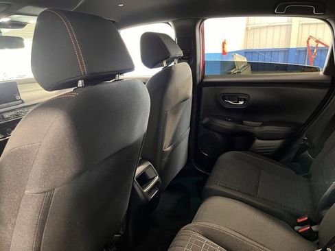 Used 2024 Honda HR-V Sport image 17