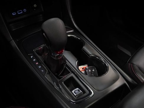 Used 2024 Chevrolet Equinox RS w/ RS Leather Package FWD image 21
