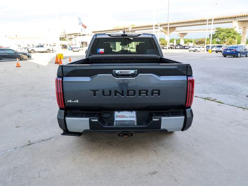 Used 2024 Toyota Tundra Limited AWD/4WD image 8