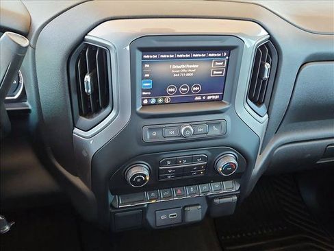 Used 2022 Chevrolet Silverado 1500 Custom w/ Rally Edition RWD image 13