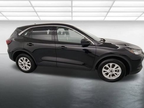 Used 2023 Ford Escape Active w/ Tech Pack #2 image 9