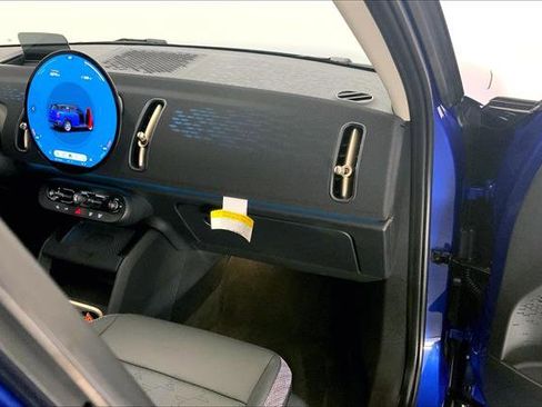 Certified 2025 MINI Cooper Countryman S image 23