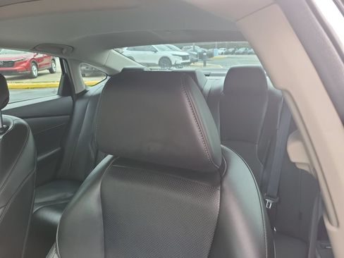 Used 2023 Honda Accord EX-L image 16