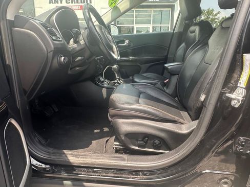 Used 2020 Jeep Compass Limited AWD/4WD image 12