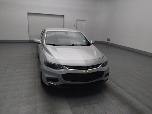 Used 2018 Chevrolet Malibu LT image 14
