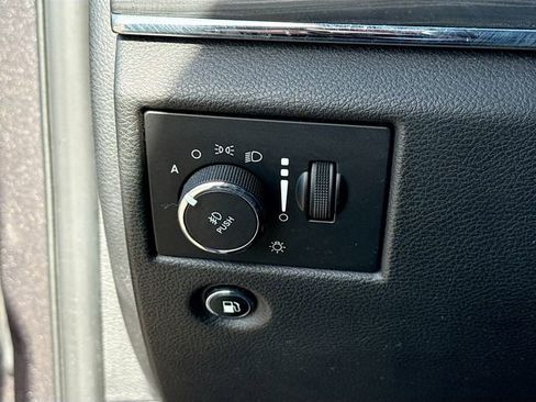 Used 2020 Jeep Grand Cherokee Limited RWD image 35