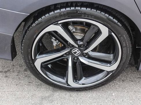 Used 2020 Honda Accord Sport image 11