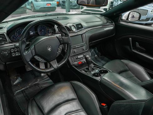 Used 2016 Maserati GranTurismo Sport RWD image 12