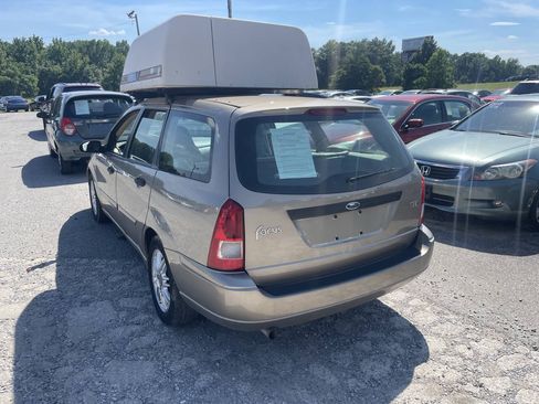 Used 2003 Ford Focus ZTW FWD image 4