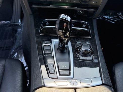 Used 2013 BMW 740Li xDrive AWD/4WD image 16