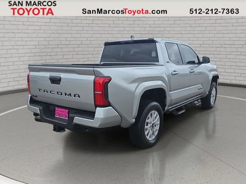 Used 2025 Toyota Tacoma SR5 AWD/4WD image 6
