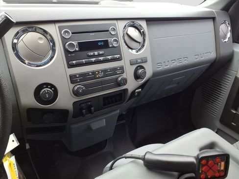 Used 2016 Ford F250 XLT w/ XLT Value Package image 27