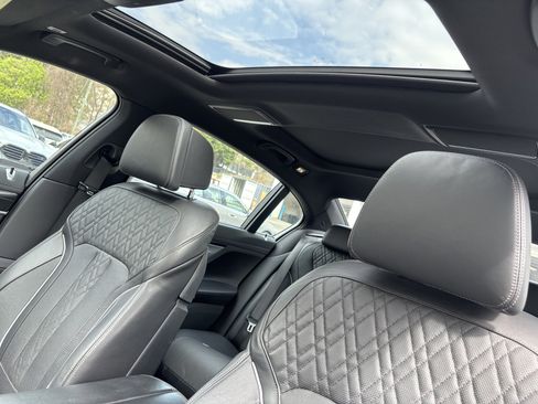 Used 2021 BMW 740i w/ M Sport Package image 17