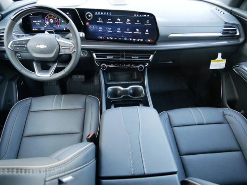 New 2026 Chevrolet Traverse High Country w/ LPO, Floor Liner Package image 18