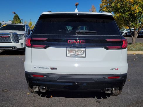 New 2026 GMC Acadia AT4 image 10