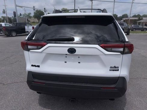 Used 2023 Toyota RAV4 AWD Hybrid image 15