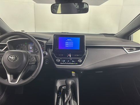 Used 2024 Toyota Corolla SE w/ SE Package FWD image 23