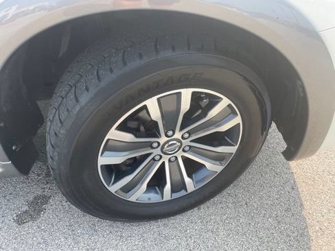 Used 2018 Nissan Armada SL w/ Premium Package AWD/4WD image 19