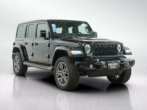 Used 2024 Jeep Wrangler High Altitude AWD/4WD image 7