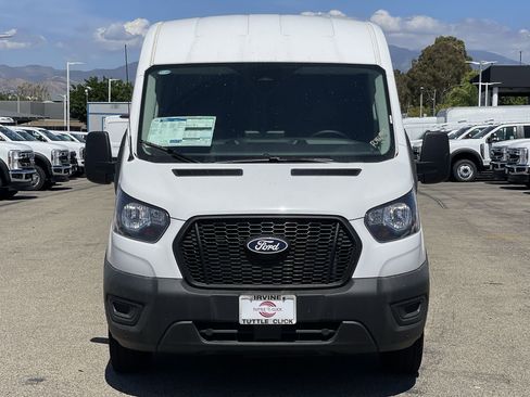 New 2026 Ford Transit 250 148 Medium Roof w/ Load Area Protection Package RWD image 2