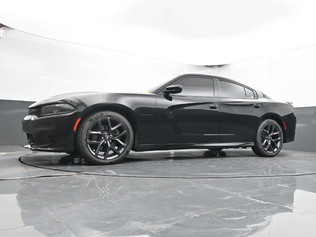 Used 2022 Dodge Charger R/T w/ Plus Group RWD image 28