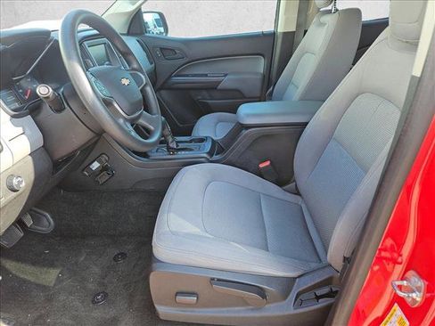 Used 2018 Chevrolet Colorado W/T w/ WT Convenience Package RWD image 13