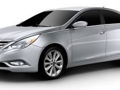 Used 2011 Hyundai Sonata SE w/ Navigation & Sunroof Pkg 4