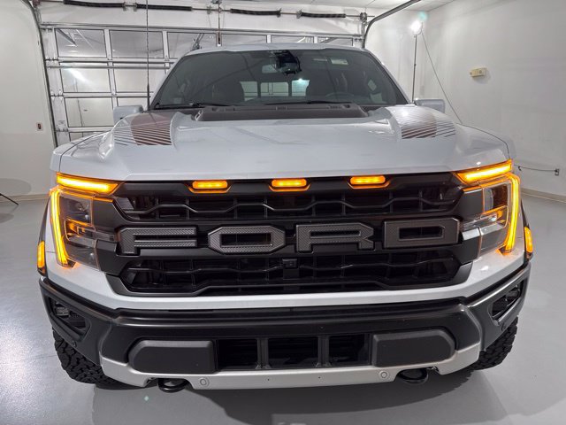 Used 2025 Ford F150 Raptor AWD/4WD image 2