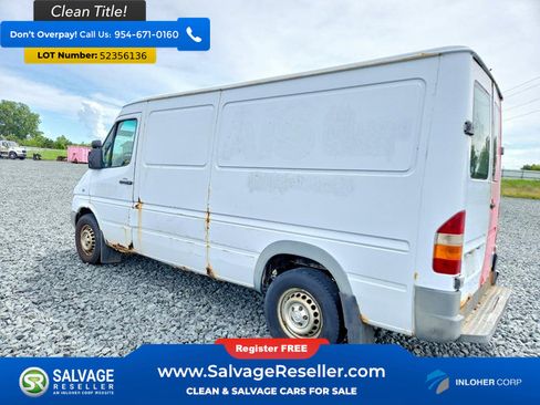 Used 2005 Dodge Sprinter 2500 w/ PWR Convenience Group RWD image 3