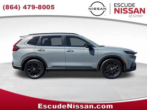 Used 2025 Honda CR-V Sport image 2