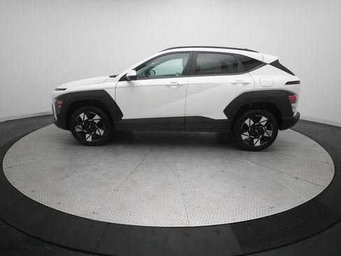 Used 2024 Hyundai Kona SEL AWD/4WD image 23