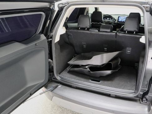 Used 2021 Ford EcoSport Titanium image 34