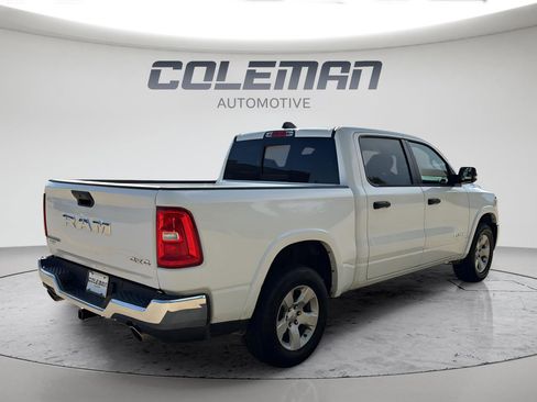 Used 2025 RAM 1500 Big Horn AWD/4WD image 5