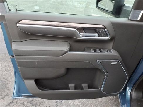 New 2026 Chevrolet Silverado 2500 LTZ w/ Trail Boss Package image 11