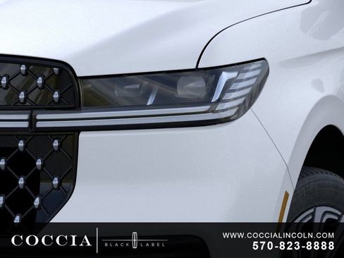 New 2026 Lincoln Navigator Black Label AWD/4WD image 18