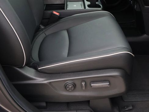 Used 2026 Honda Odyssey Touring image 19
