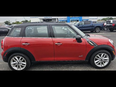 Used 2014 MINI Cooper Countryman S image 2
