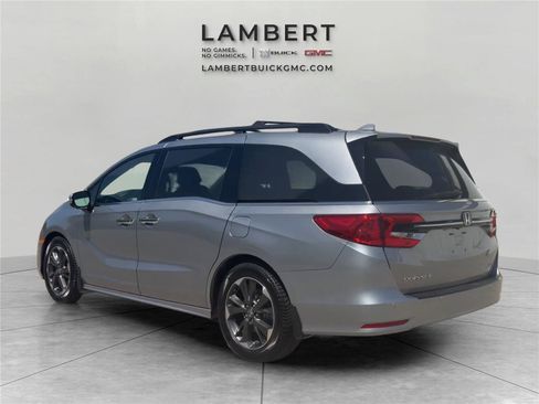 Used 2023 Honda Odyssey Elite image 7