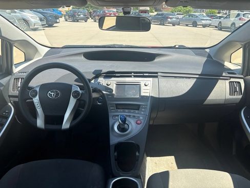 Used 2015 Toyota Prius Two FWD image 25