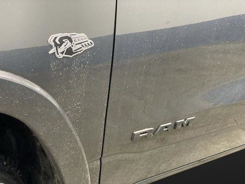 New 2026 RAM 1500 4x4 Crew Cab image 40