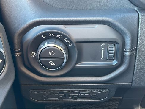 New 2026 Jeep Gladiator Sport image 19