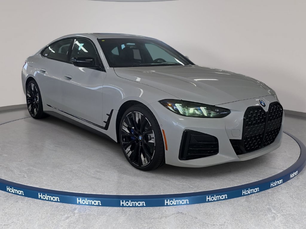 New 2026 BMW 430i w/ M Sport Package RWD image 3