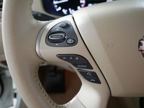 Used 2014 Nissan Pathfinder SL w/ SL Premium Package AWD/4WD image 27