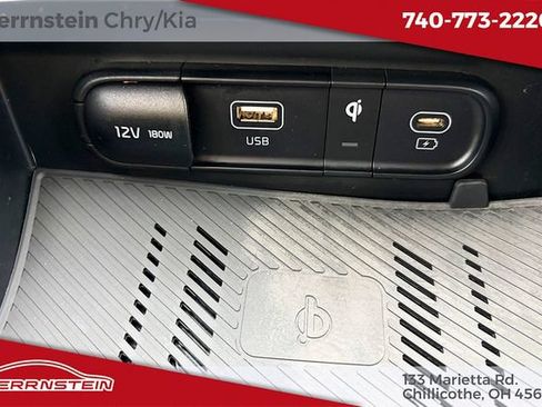 Used 2023 Kia Sportage EX AWD/4WD image 22