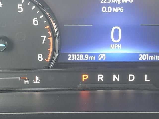 Used 2024 Ford Explorer XLT AWD/4WD image 23