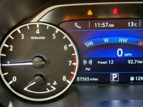 Used 2016 Nissan Murano S image 13