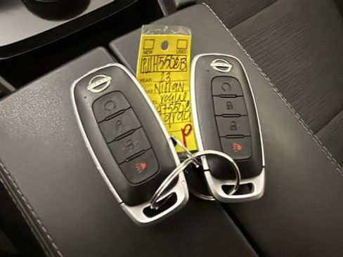 Used 2023 Nissan Rogue SV AWD/4WD image 21