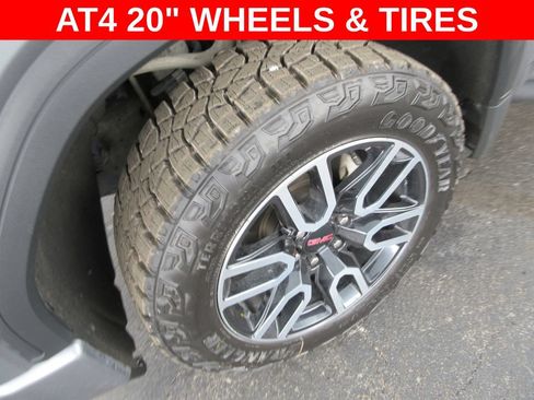 Used 2021 GMC Sierra 1500 AT4 w/ AT4 Premium Package AWD/4WD image 5