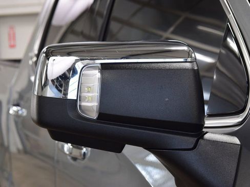 Used 2025 GMC Sierra 1500 Denali w/ Denali Reserve Package image 15